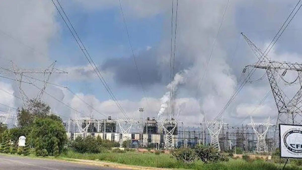 REFINERÍA TRABAJA NORMAL