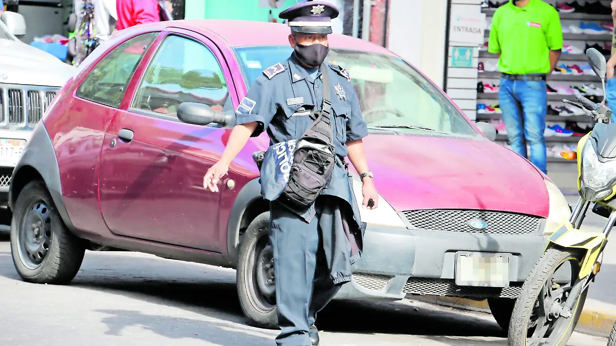 ULTRAJES A LA AUTORIDAD F D L VEGA(1)_CMYK