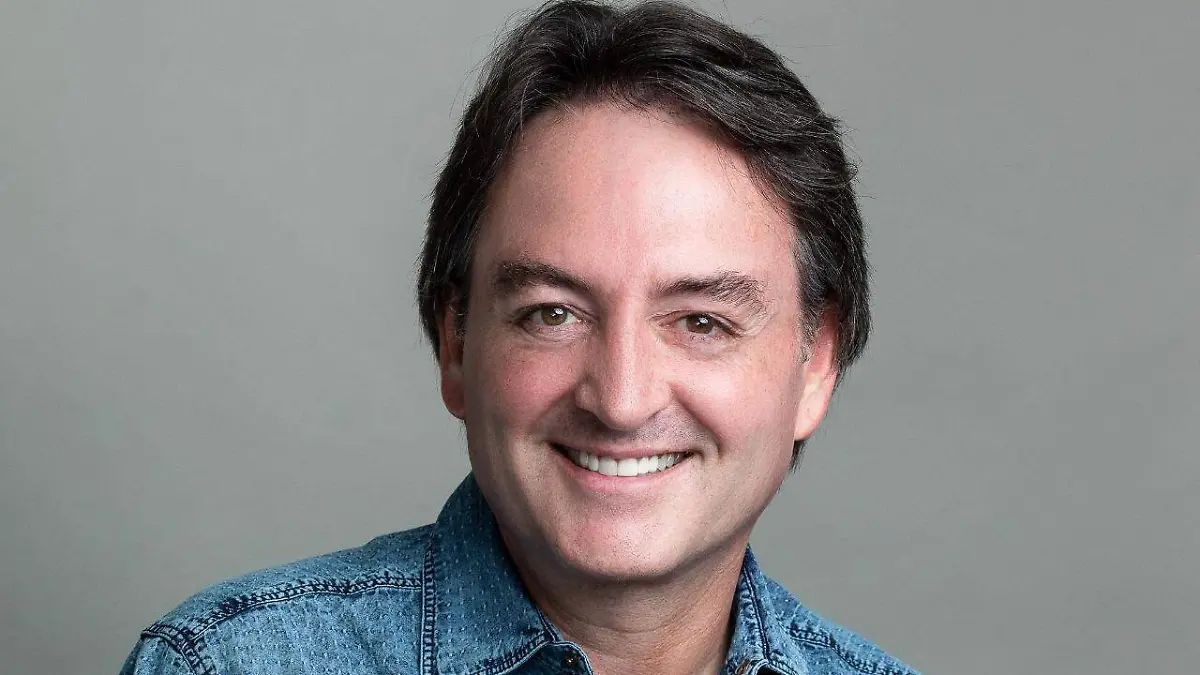 Se contagia Francisco Xavier de Covid-19