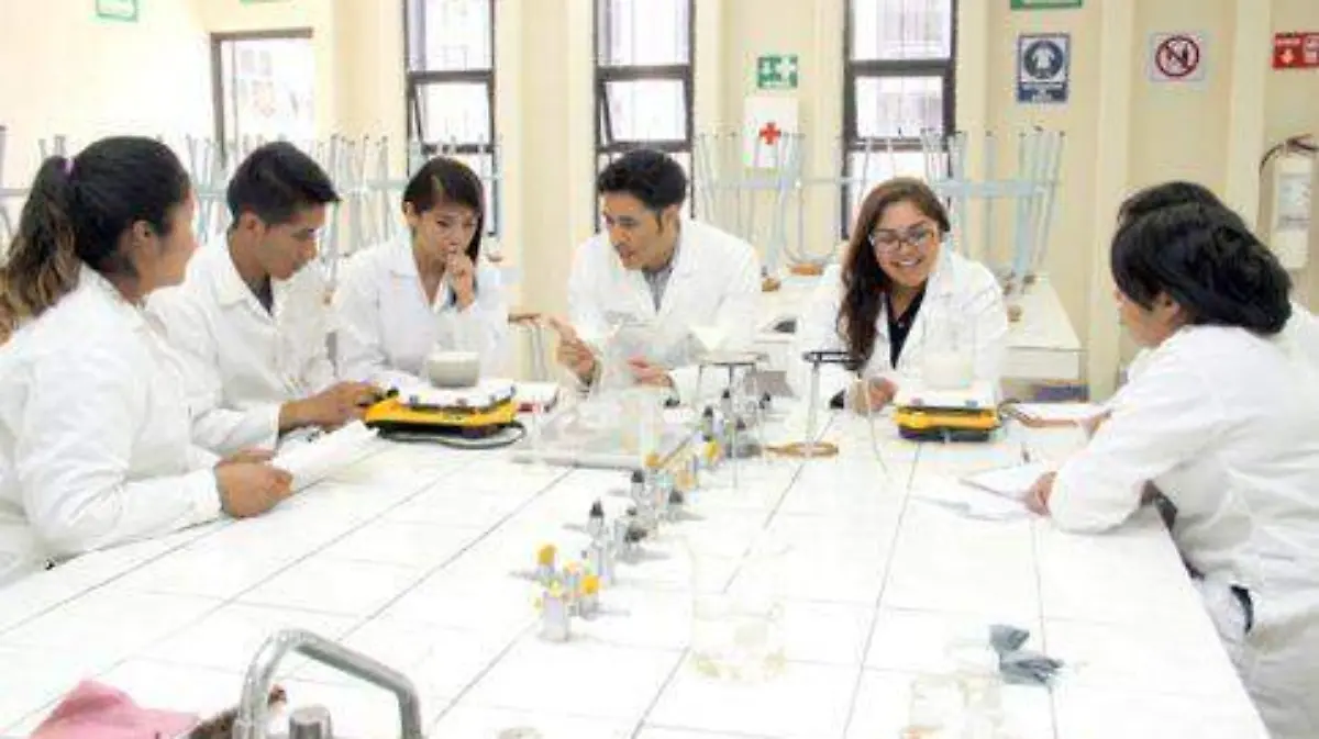 PREMIAR-copia-1-483x314