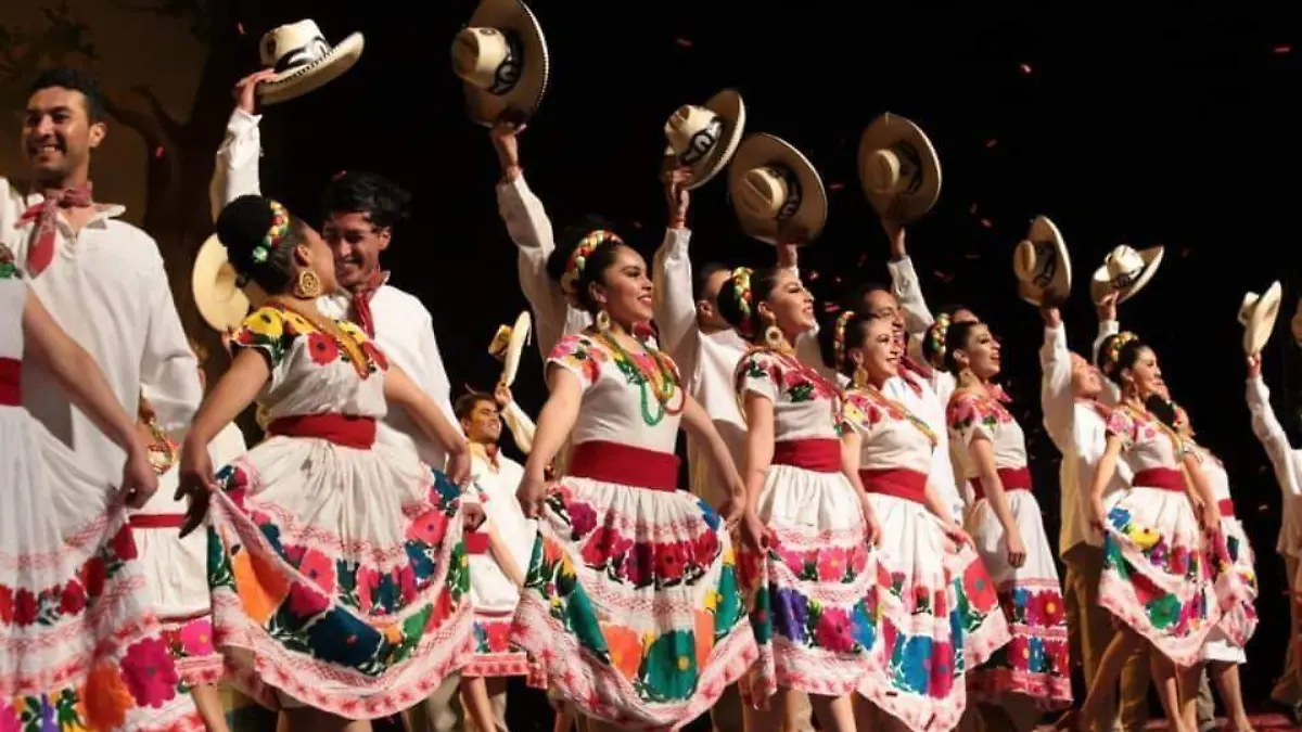 FOLKLOR