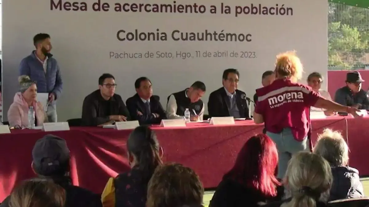 FUNCIONARIOS EN COLONIA CUAUHTEMOC DOS