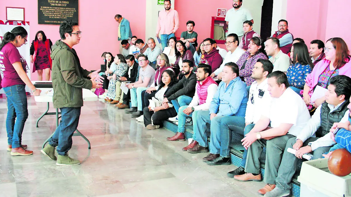 CAPACITACION MORENA F D L VEGA (1)_CMYK