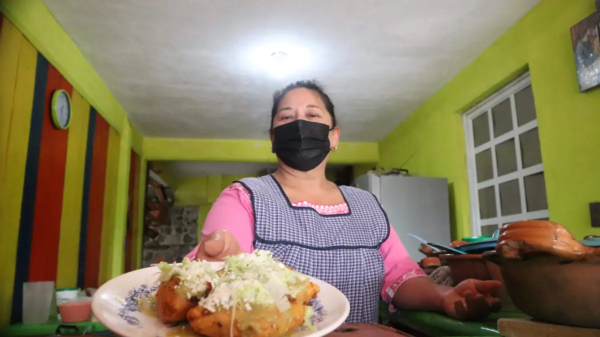 Los molotes, antojito frito de Acaxochitlán