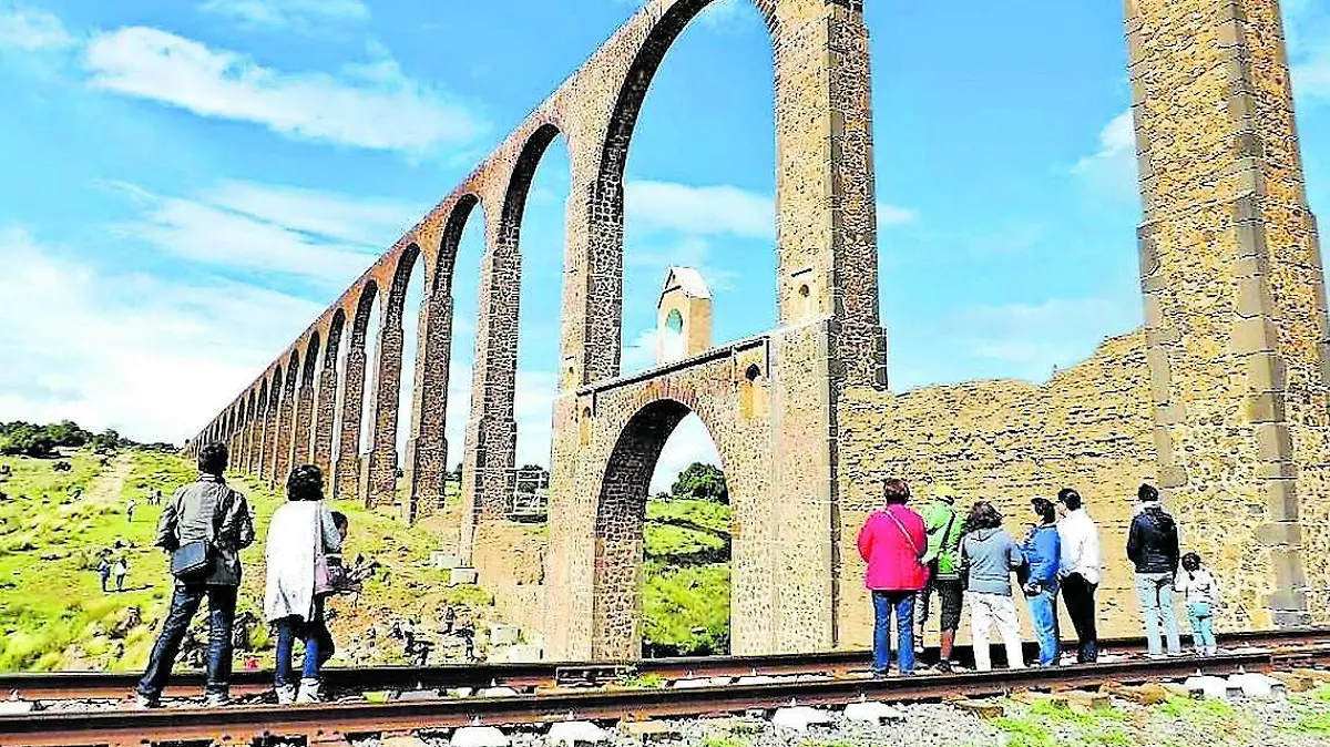 TURISMO INICIATIVA_CMYK