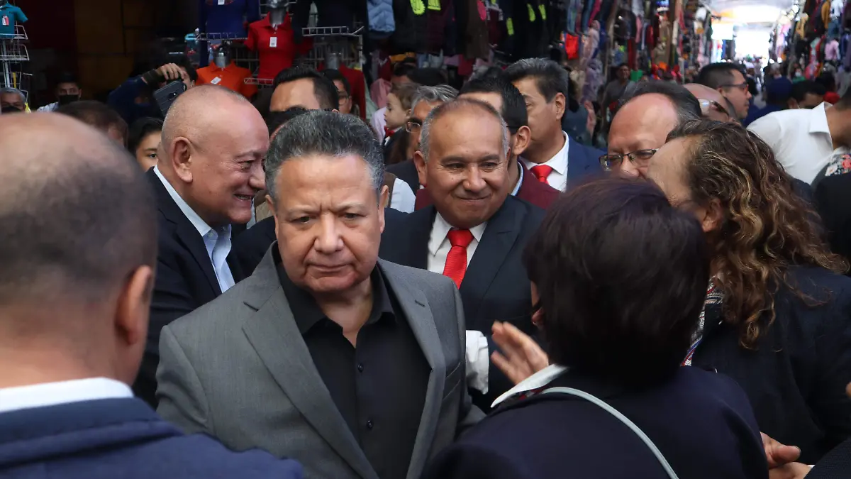 2 PERIODISTAS   _ JAFET TERRAZAS