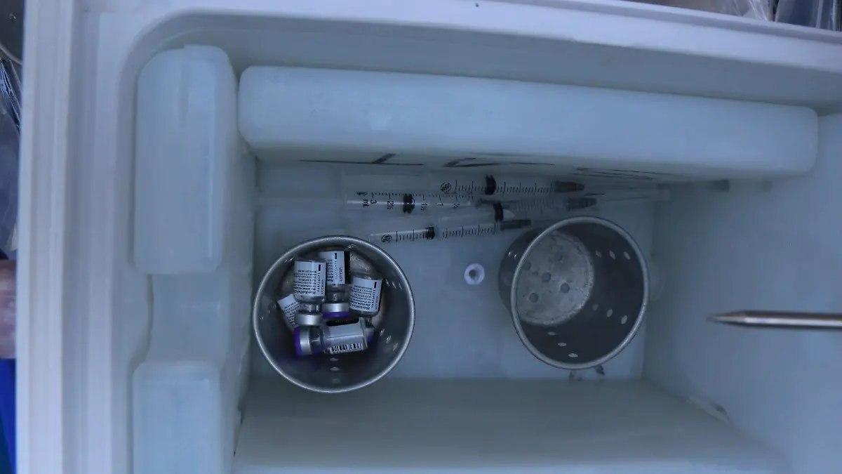 VACUNA COVID F D L VEGA (69)