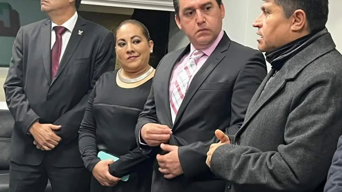 Toman posesión los nuevos secretarios