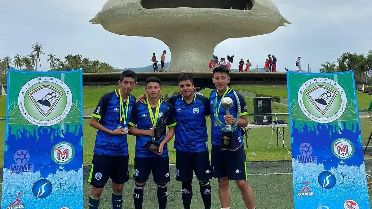 CAMPEONES