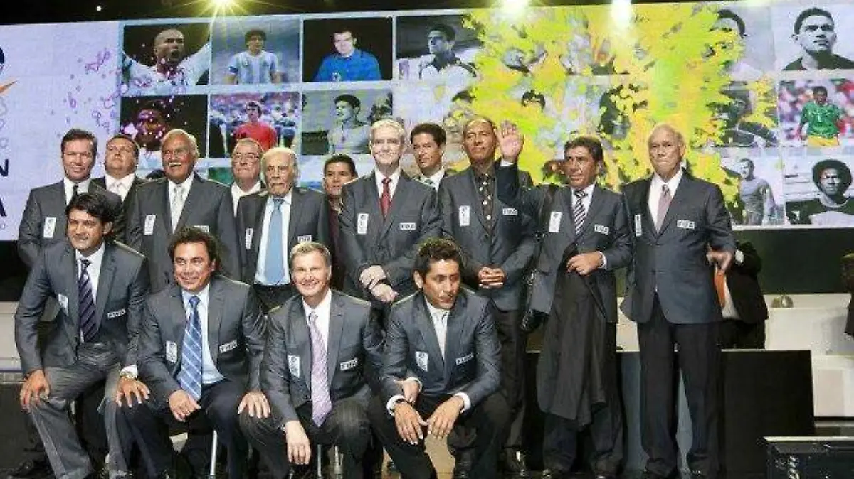 PRIMERA GENERACIÓN 2011