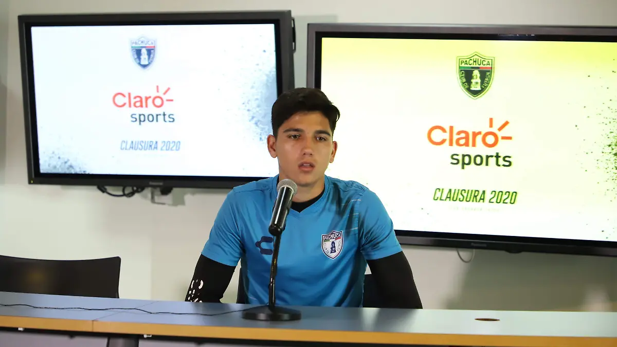 TUZOS UNIFUT F BEG (12)