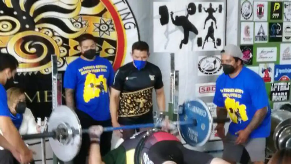 POWERLIFTING1
