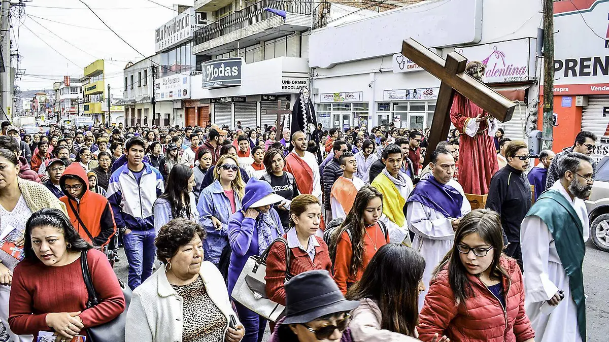 VIACRUCIS ARZOBISPADO (5)