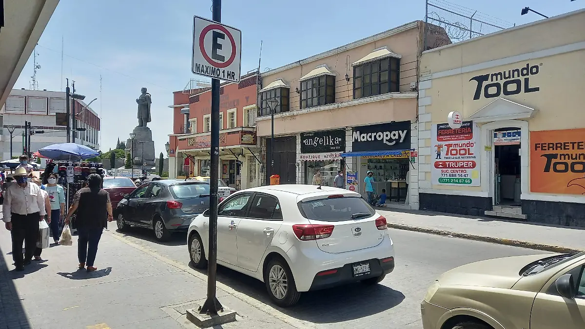 ESTACIONAMIENTO PACHUCA F D L VEGA  (2)