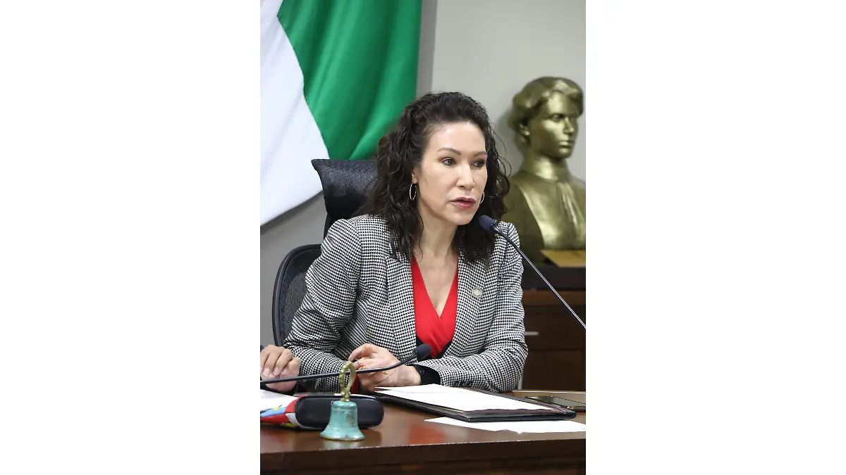 PERUSQUIA (2) F D L VEGA