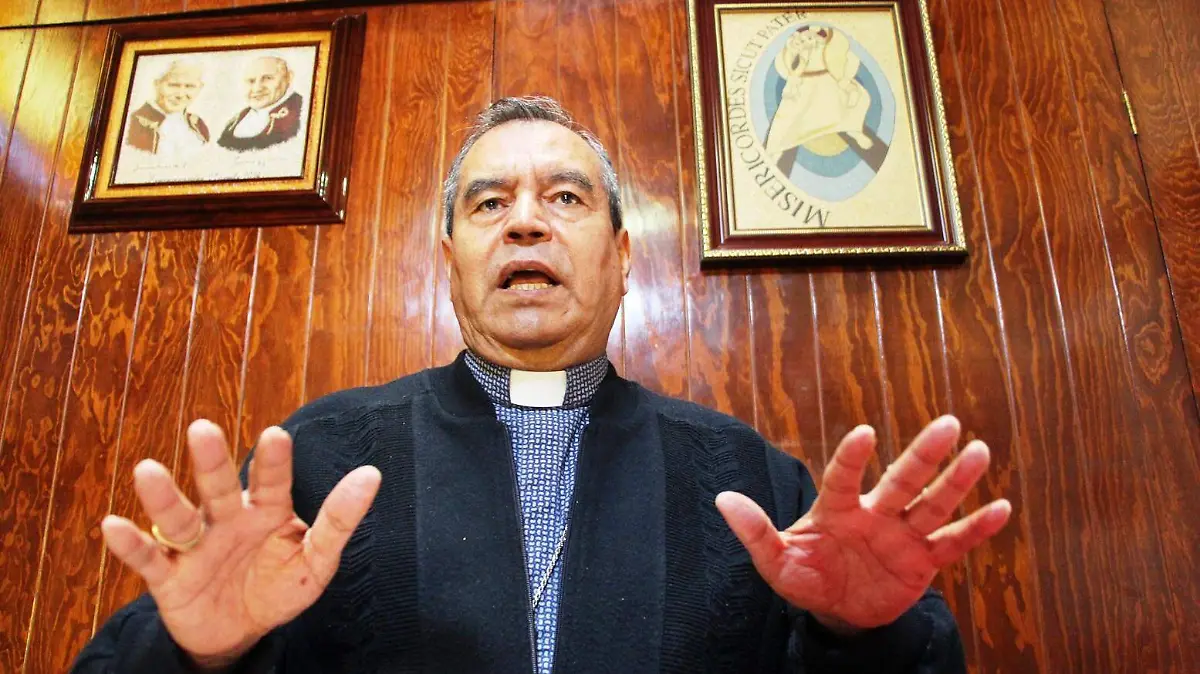 ENTREVISTA ARZOBISPO (3)