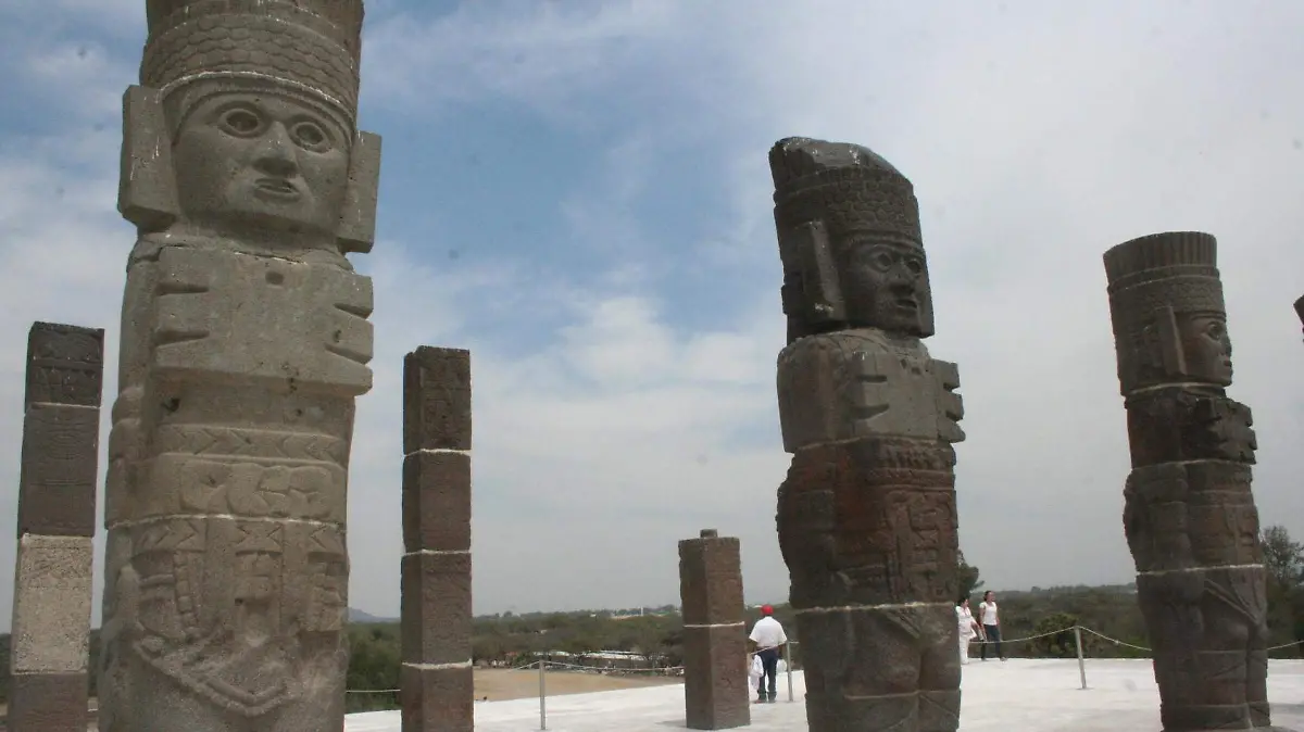 TURISTAS UNO