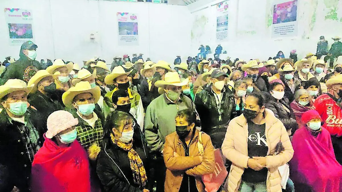 Dejan Sin pension Adultos Mayores Tlahuiltepa2jpg_CMYK