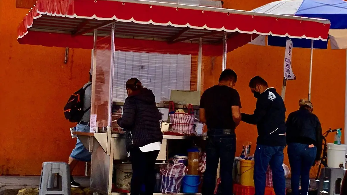 PUESTOS EN CALLES (1)
