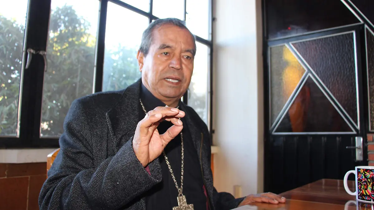 MONSEÑOR ELECCIONES (5)