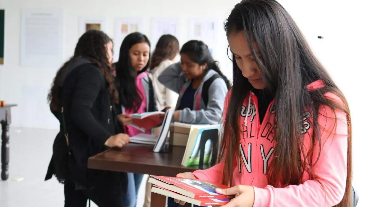 ESCRITURA HÑÁHÑU (2)