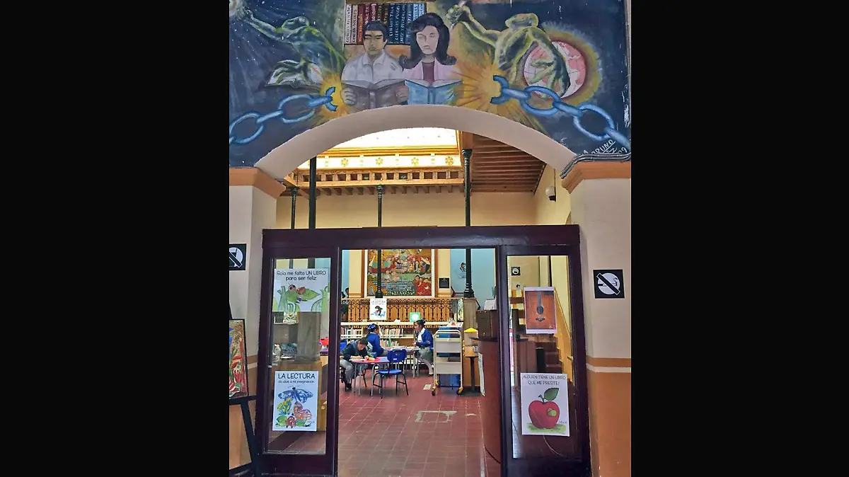 FERIA DEL LIBRO  (7)