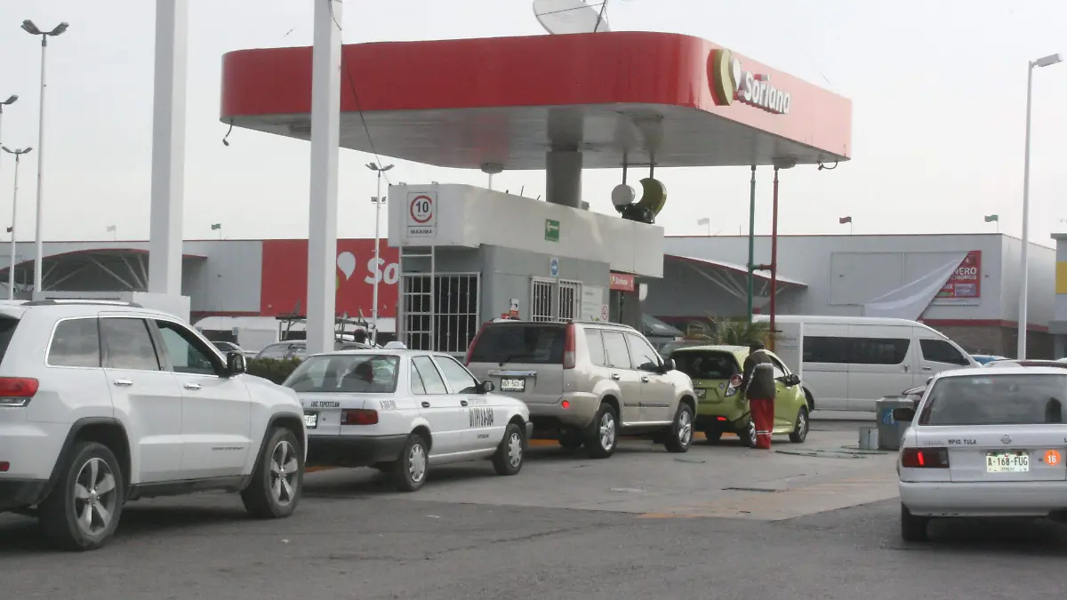 YA HAY GASOLINA TRES