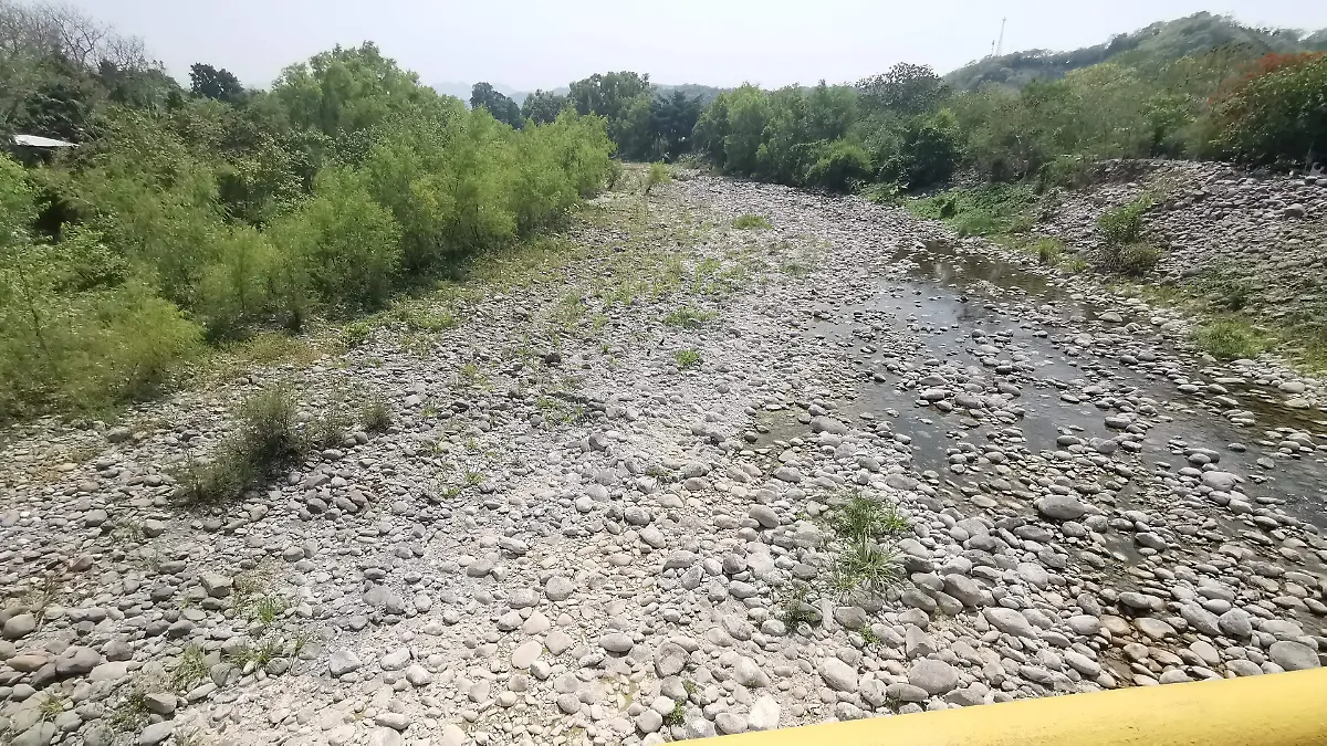 RIO SIN AGUA 1