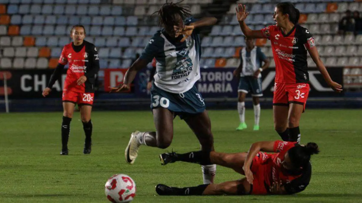 TUZAS VS ATLAS