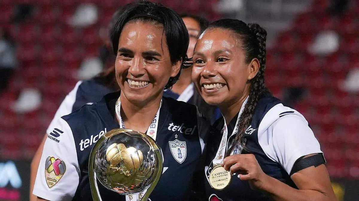 MÓNICA OCAMPO & KARLA NIETO