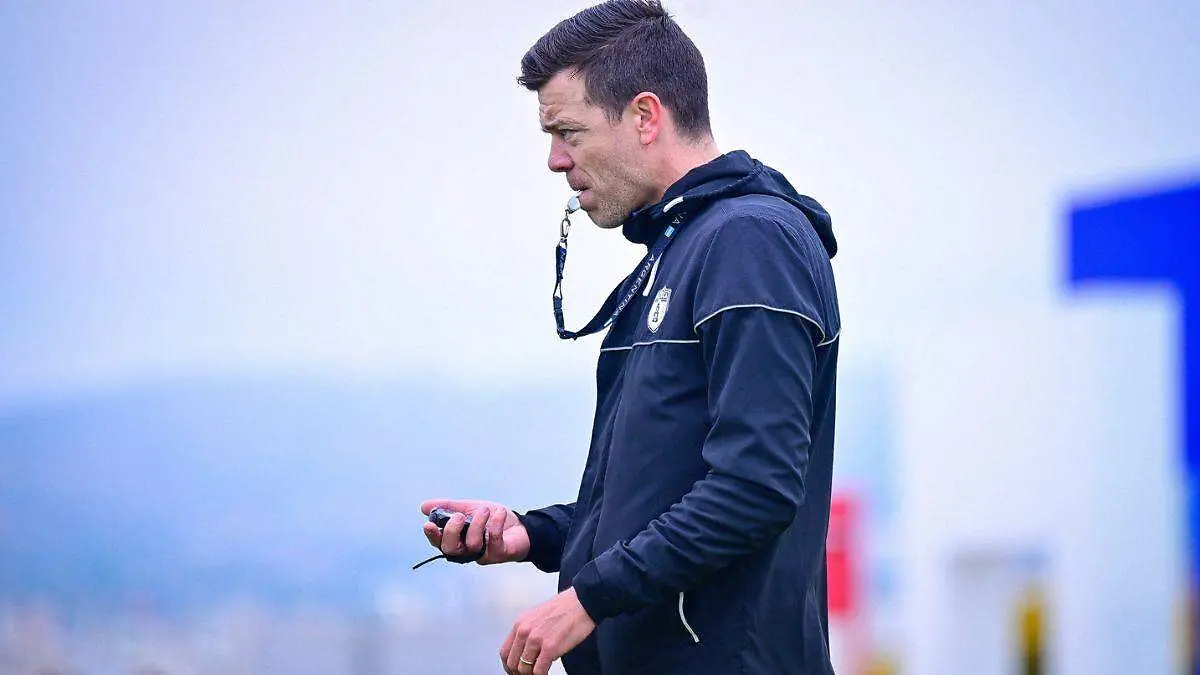 ESTEBAN SOLARI TÉCNICO DE PACHUCA