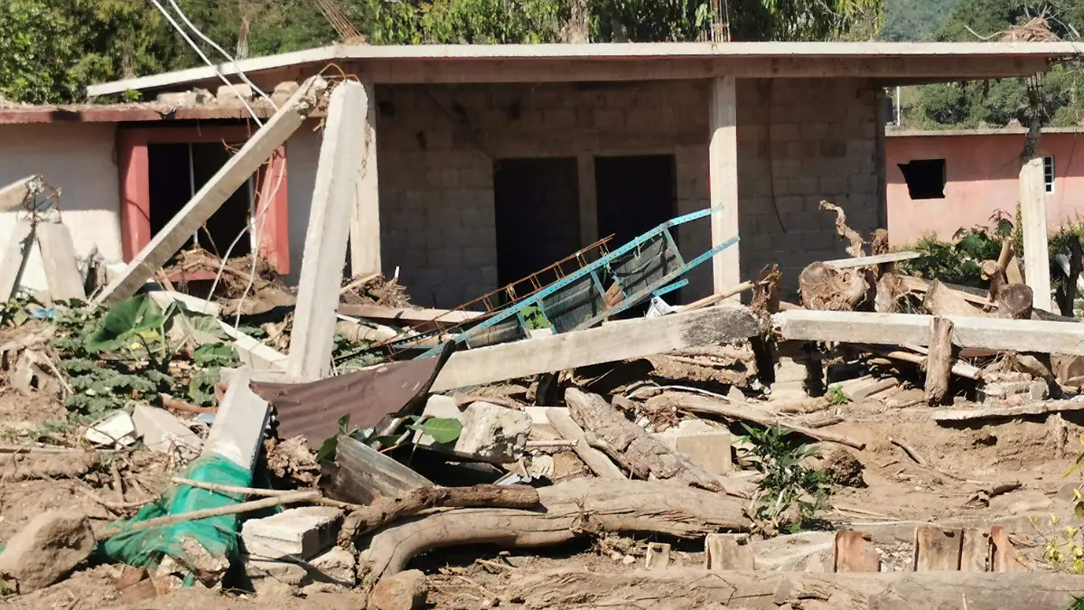 PORTADA MIEDO COATZONCO 7