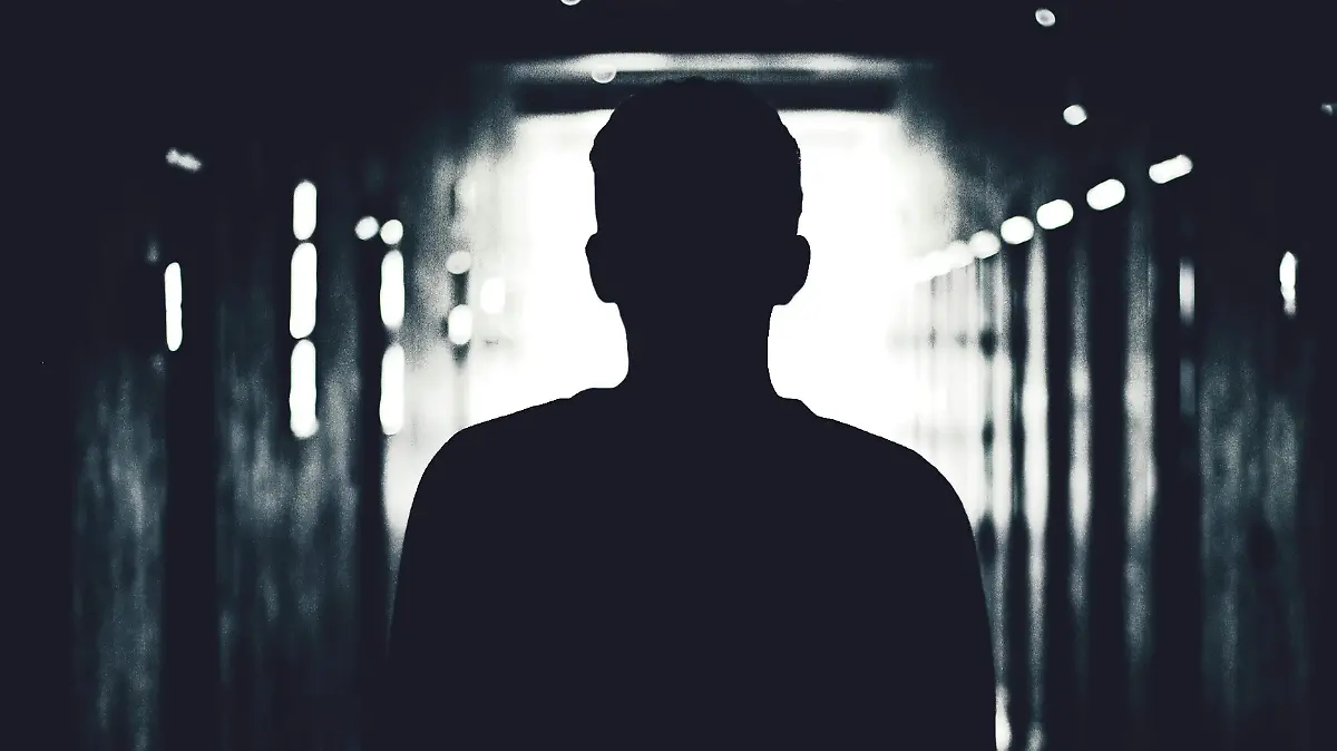 pexels-vojtech-okenka-127162-399772