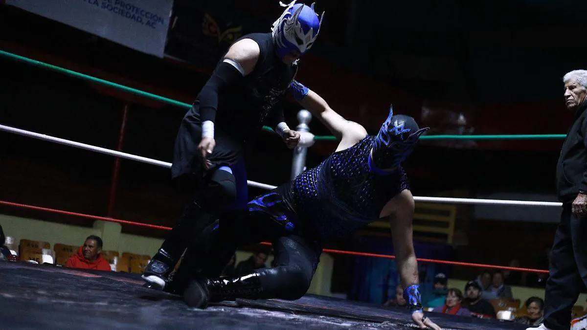 LUCHA LIBRE ARENA AFICIÓN