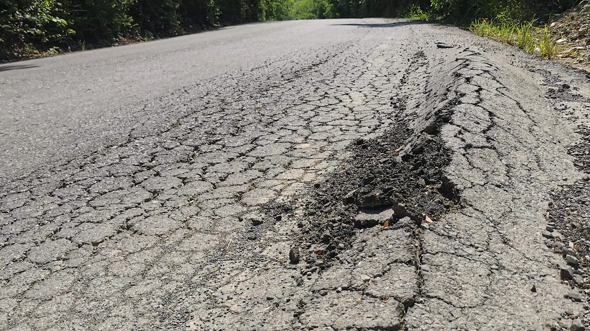 CARRETERA ASFALTO 1