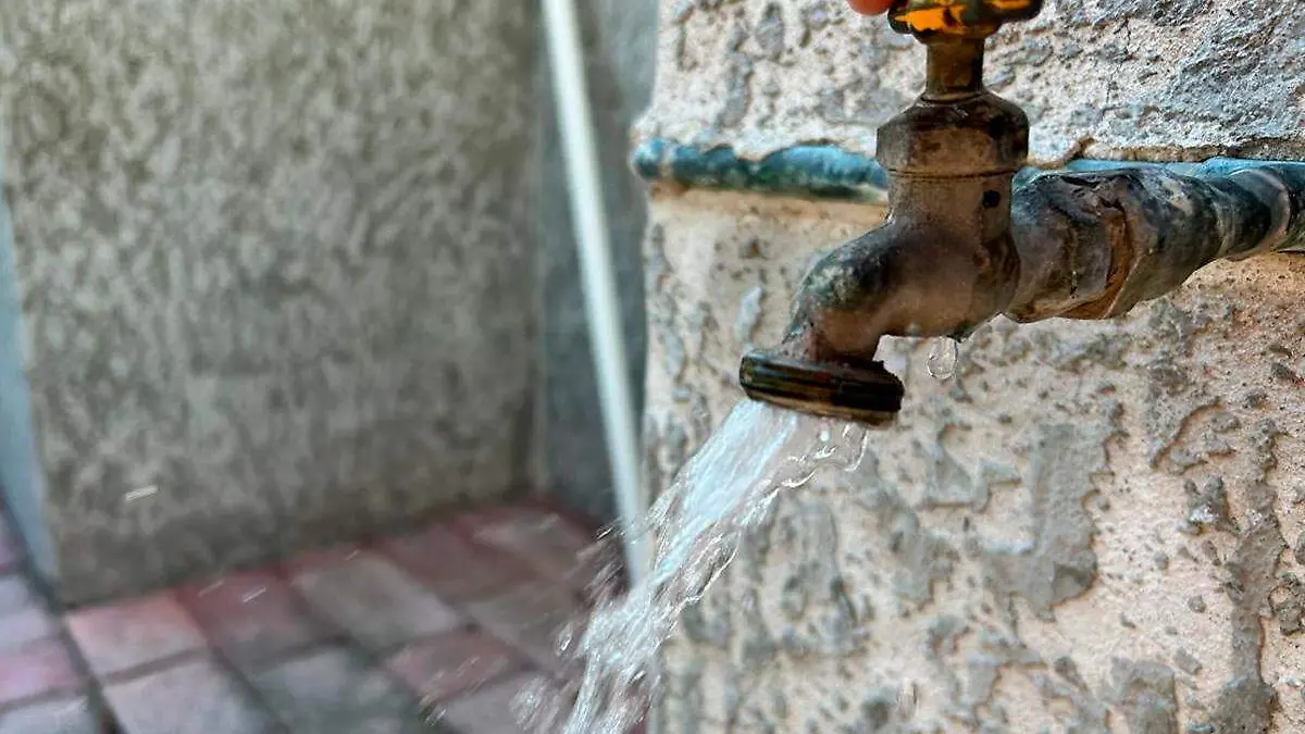Agua