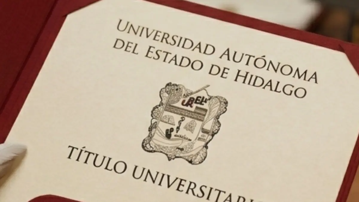 título universitario costos 
