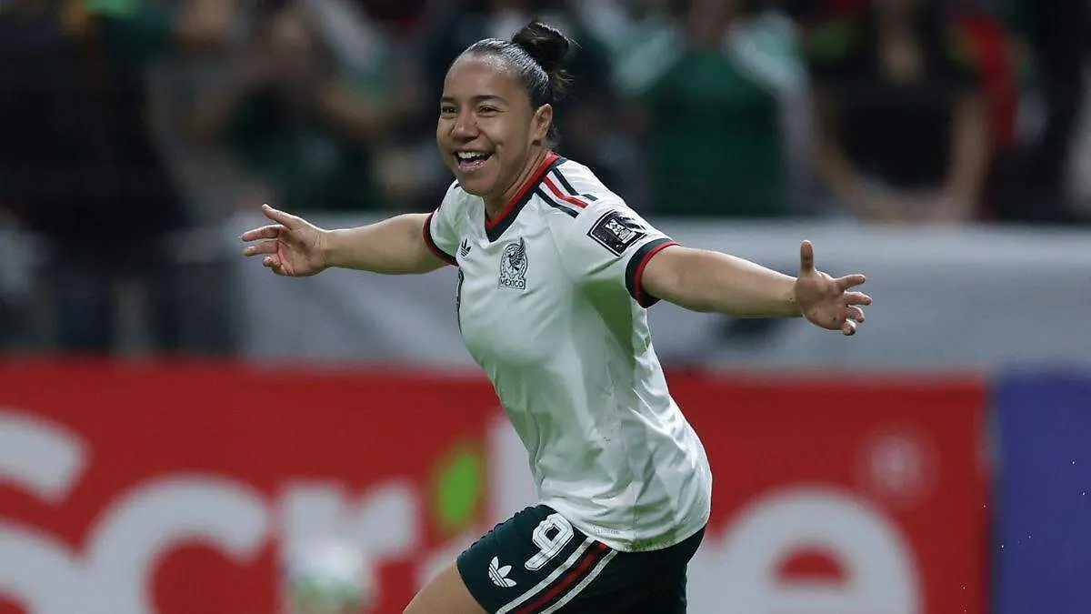 CHARLYN CORRAL SELECCIÓN MEXICANA