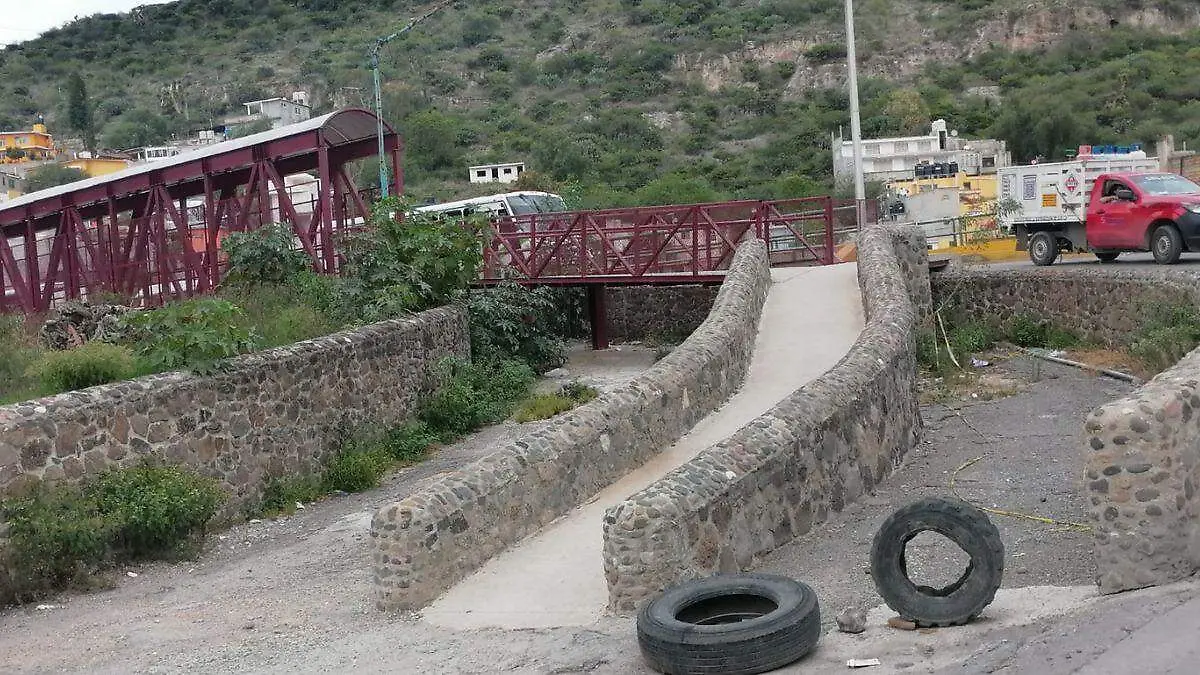 WEB FALTAN LAMPARAS TULA BUENAA