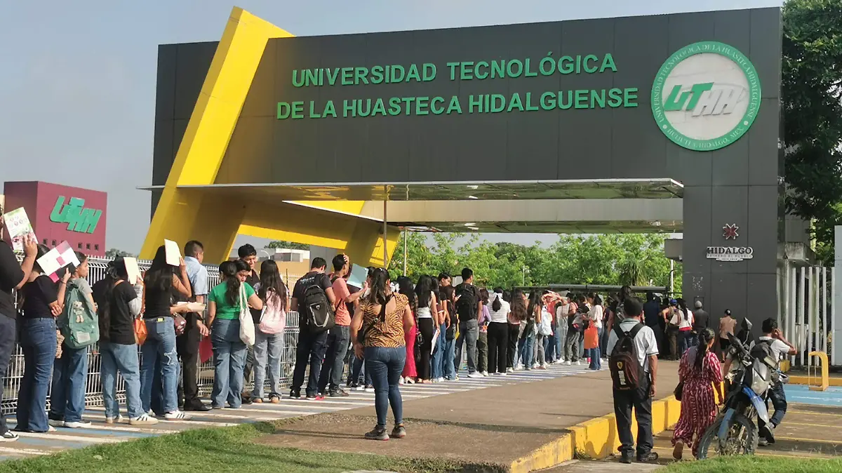 CARRERA SOLICITADA 1