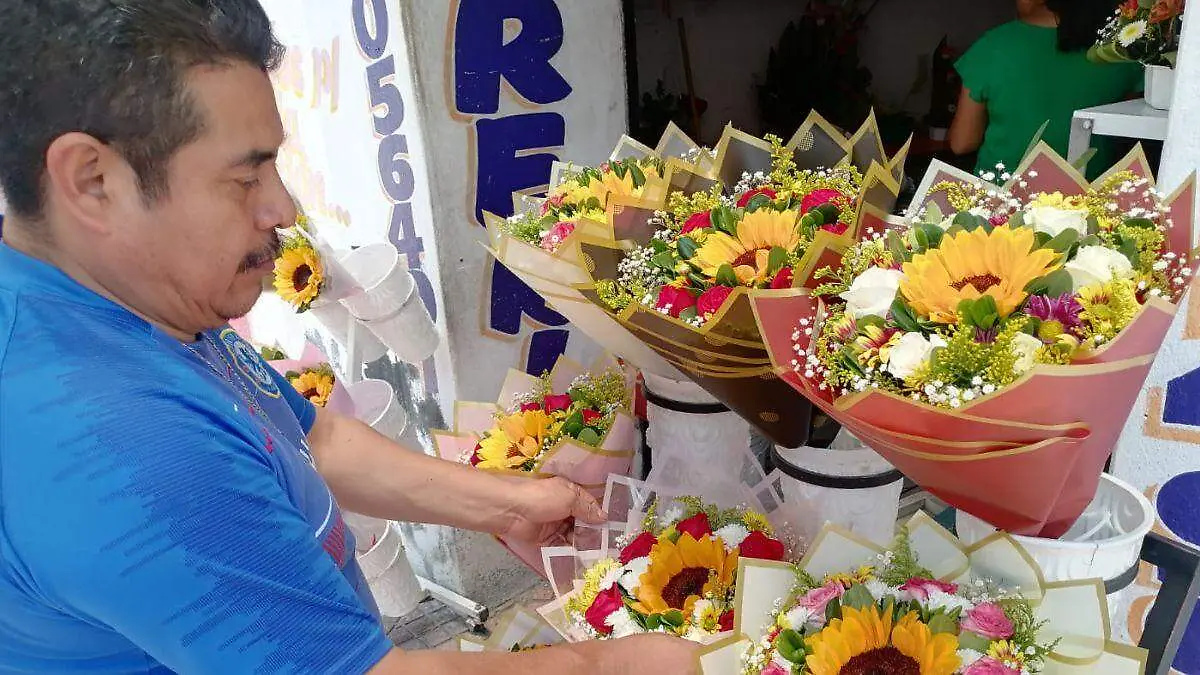 WEB FLORES BUENAA