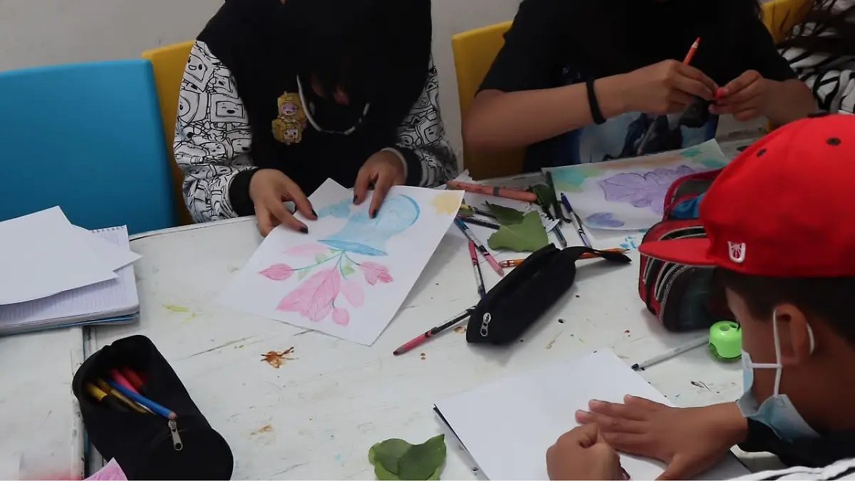 TALLERES