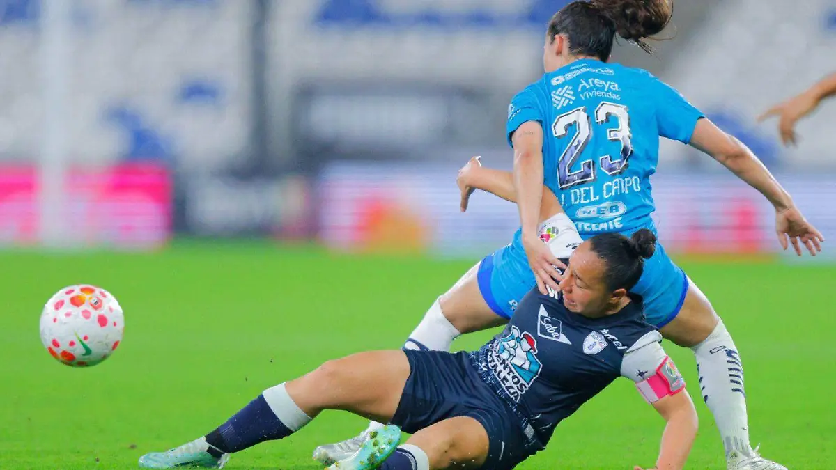 CHARLYN CORRAL CLUB PACHUCA FEMENIL