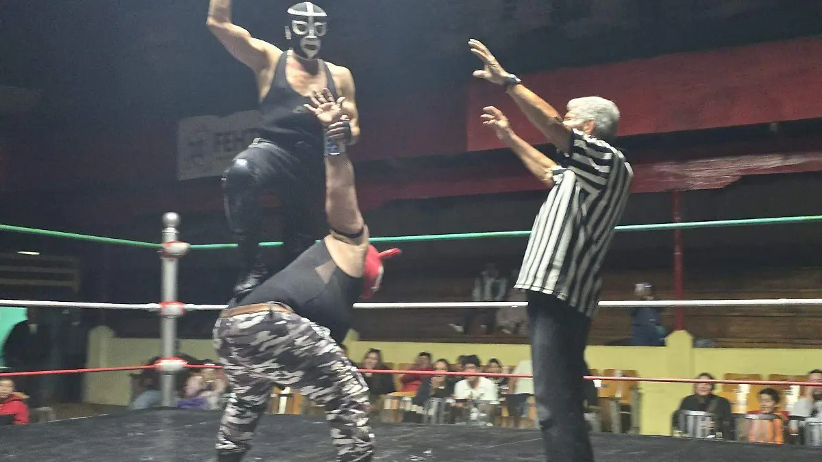 LUCHAS 