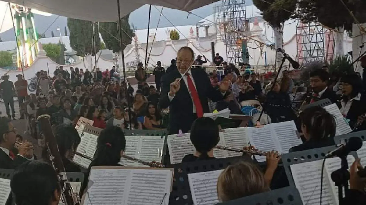 BANDA13 CUE