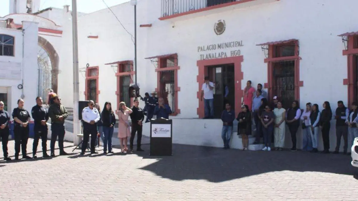 TLANALAPA13 CUE