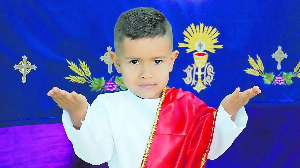 Javier Rafael Estrada  (2)