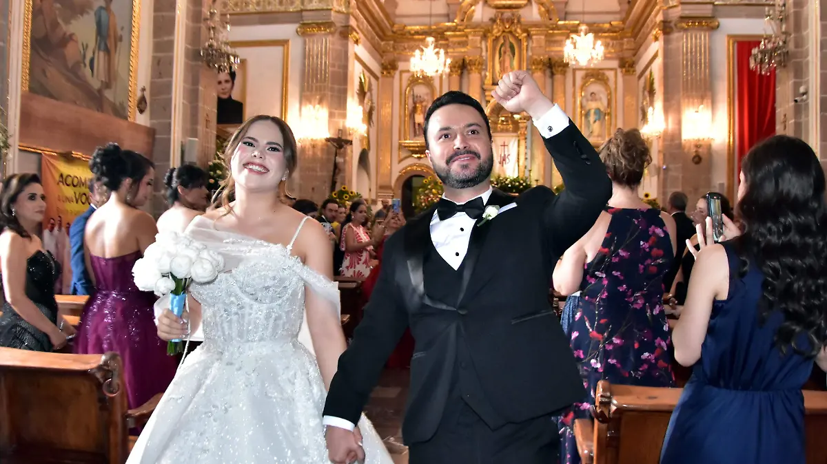 Inician una nueva vida Jessica Marlene y Gerardo (7)