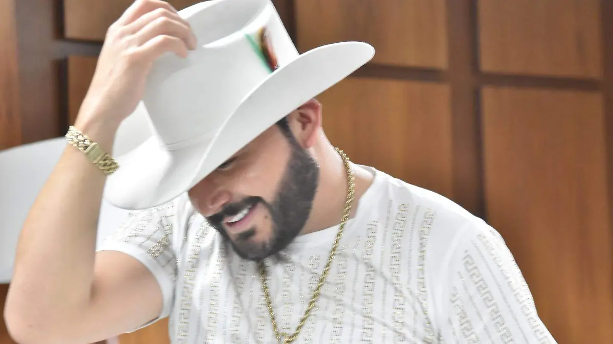 Saúl El Jaguar anuncia nuevo EP Mágicos Besitos (2)