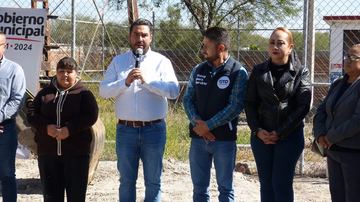 Image 2023-12-19 at 8.22.06 PM